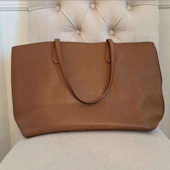 Tory Burch Tote - Picture 3 of 9